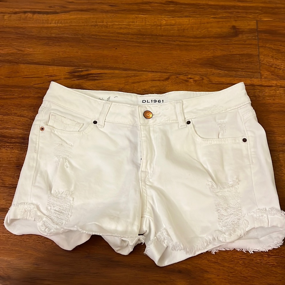 Dl1961 Women's Karlie Boyfriend Shorts in Puro